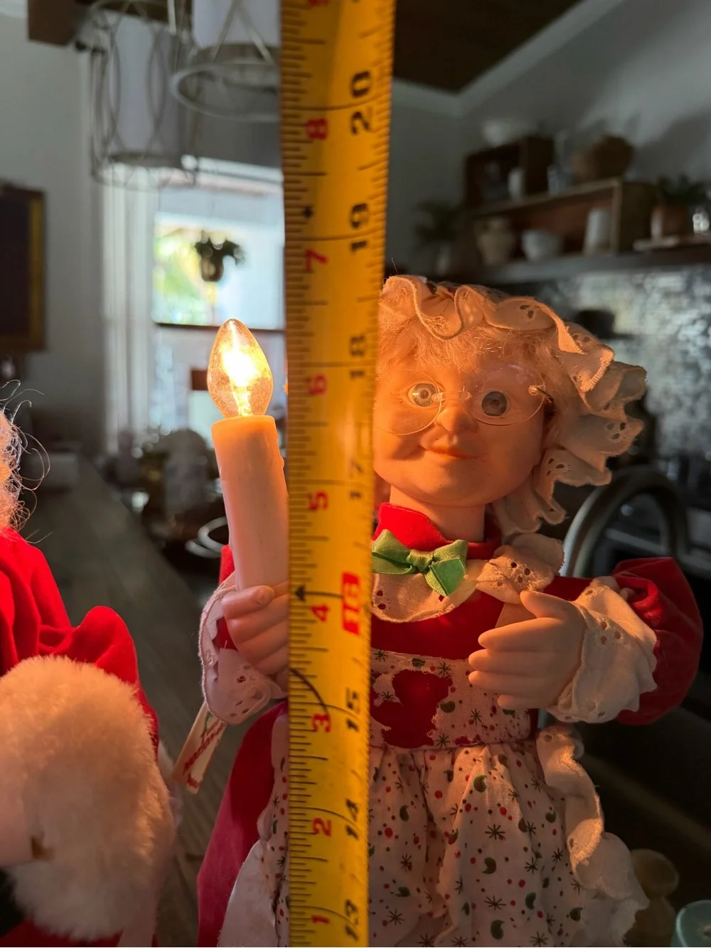Vintage motion Holiday Santa and Mrs. Claus Lighted Figurine Set - Red